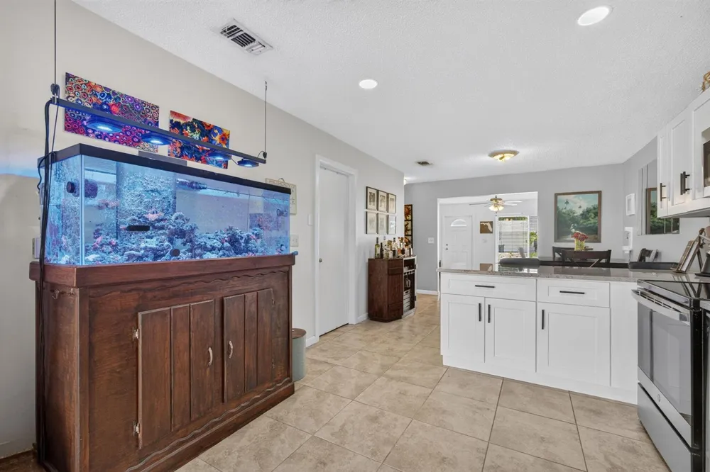 8717 SE SANDY LANE Hobe Sound, FL 33455