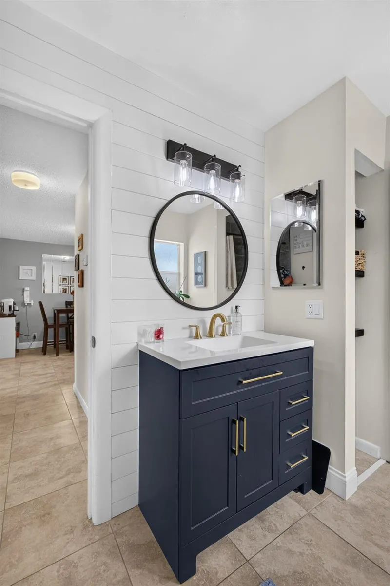 8717 SE SANDY LANE Hobe Sound, FL 33455