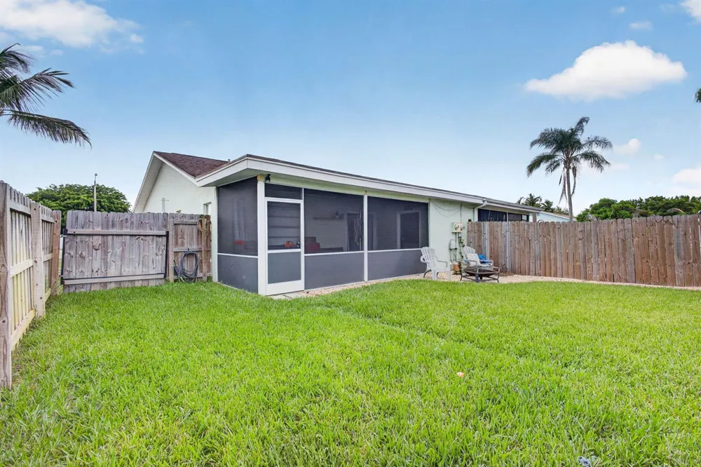 8717 SE SANDY LANE Hobe Sound, FL 33455