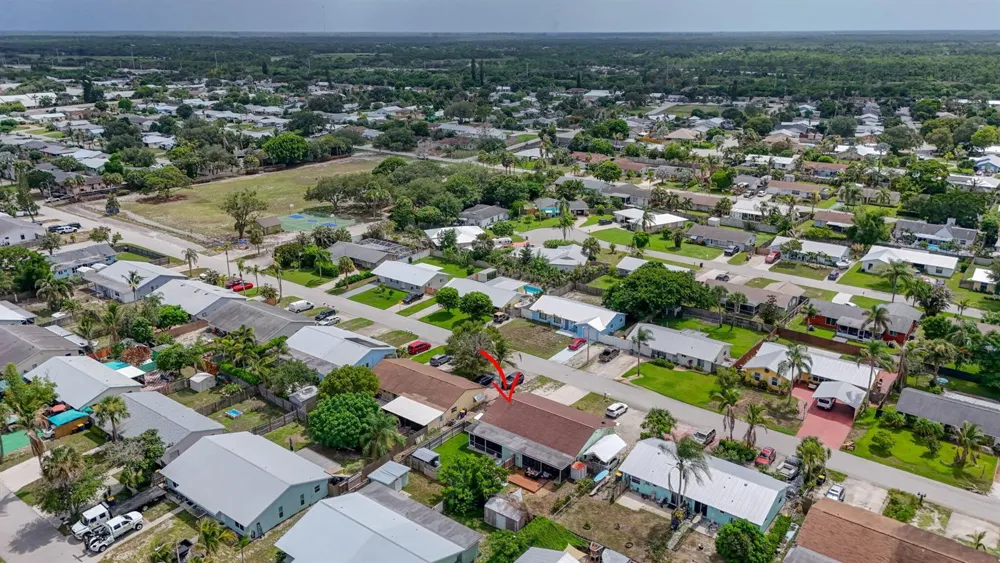 8717 SE SANDY LANE Hobe Sound, FL 33455