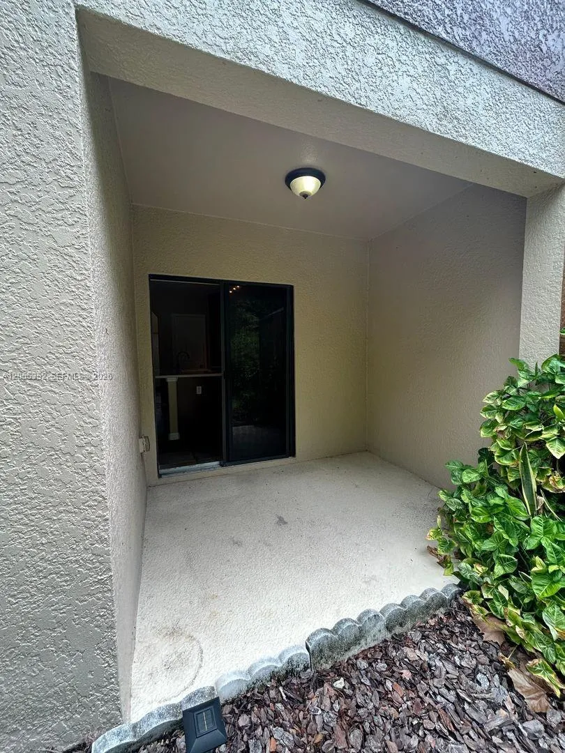 6018 TIVOLI GARDENS BLVD Orlando, FL 32829