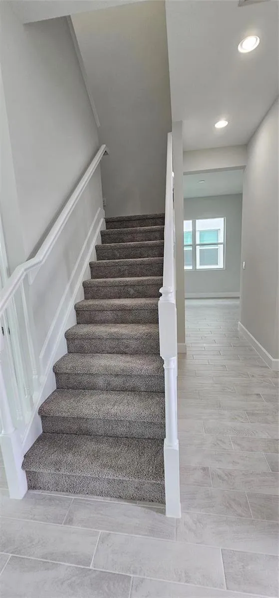 5461 EMPIRE DRIVE 