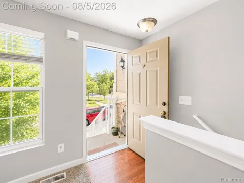 1085 Foxboro