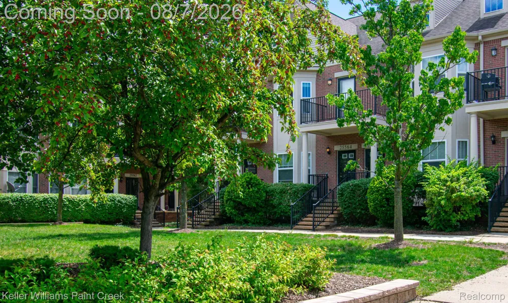 25564 PORTICO LANE #84 Novi City, MI 48375