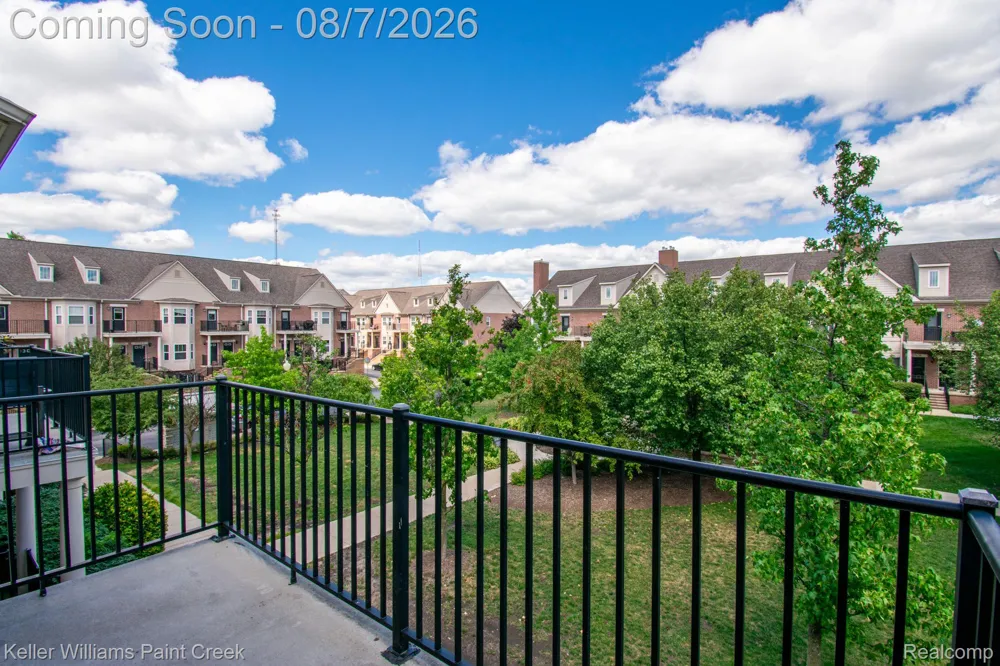 25564 PORTICO LANE #84 Novi City, MI 48375