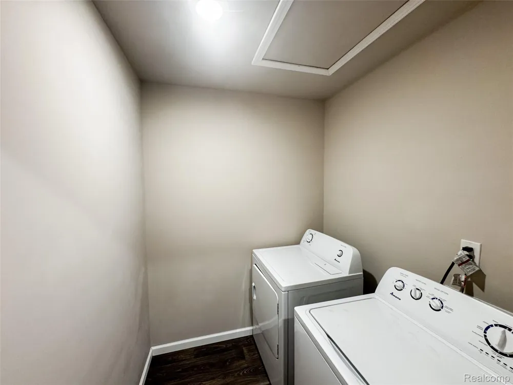 202 Partridge Lane Holly Township, MI 48442