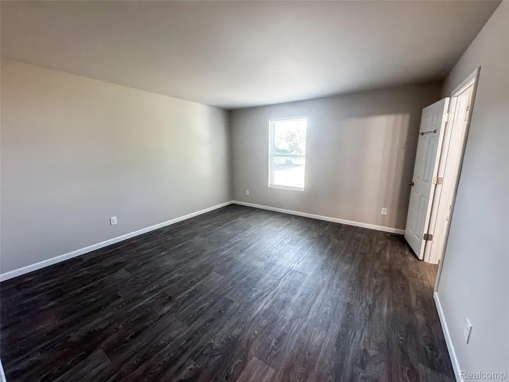 202 Partridge Lane Holly Township, MI 48442