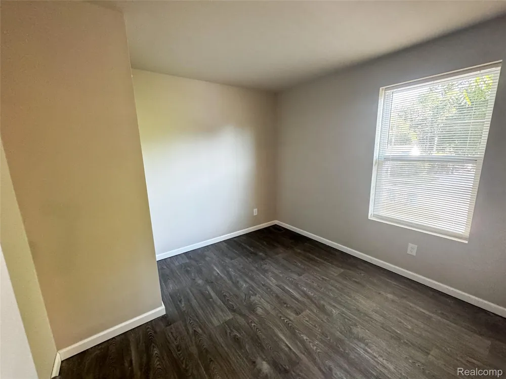 202 Partridge Lane Holly Township, MI 48442
