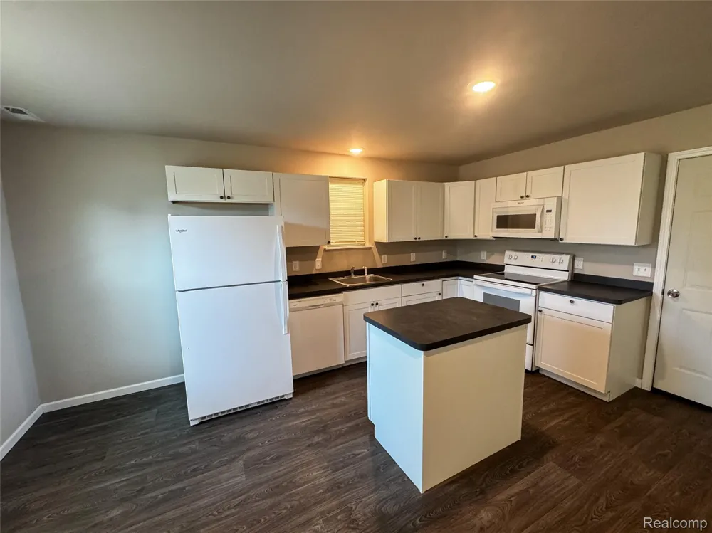 202 Partridge Lane Holly Township, MI 48442