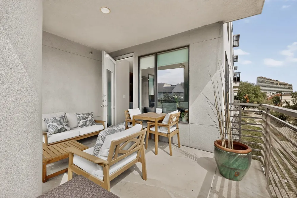 4040 Hall Street #201 Dallas, TX 75219