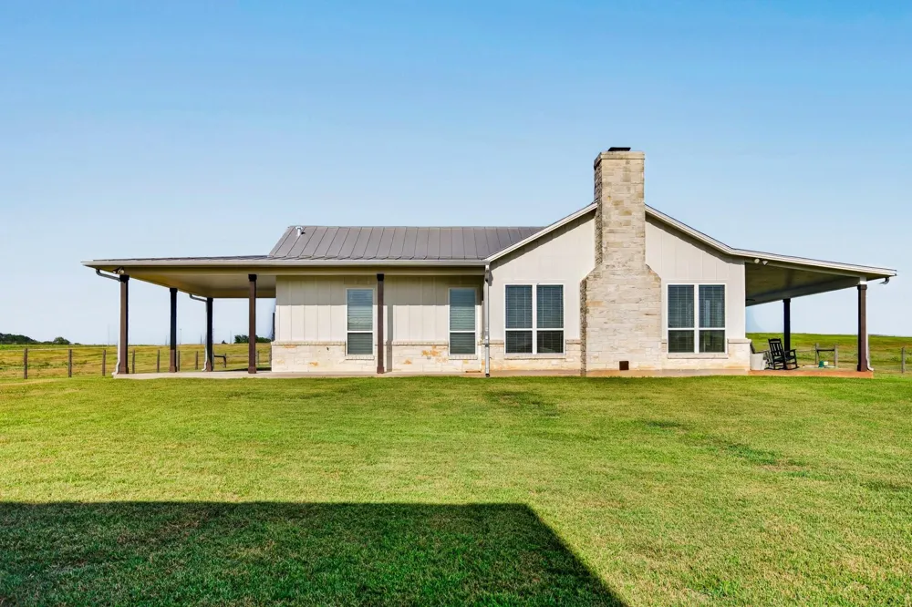 8437 Tottenham Road Chappell Hill, TX 77426