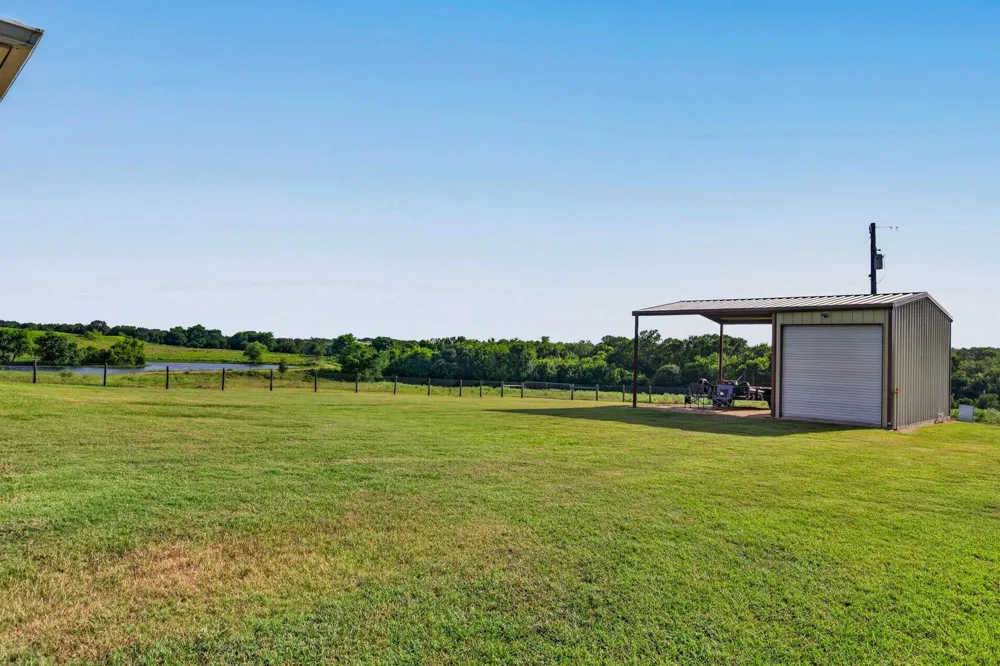 8437 Tottenham Road Chappell Hill, TX 77426