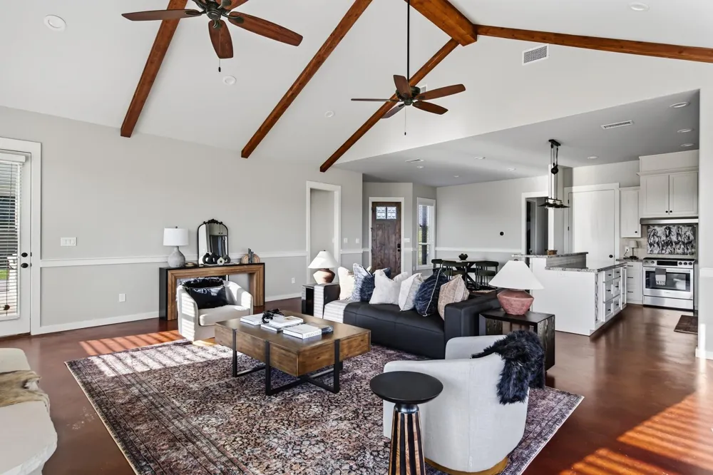 8437 Tottenham Road Chappell Hill, TX 77426