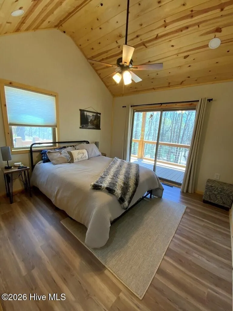 28 Copper Fox Corner Murphy, NC 28906