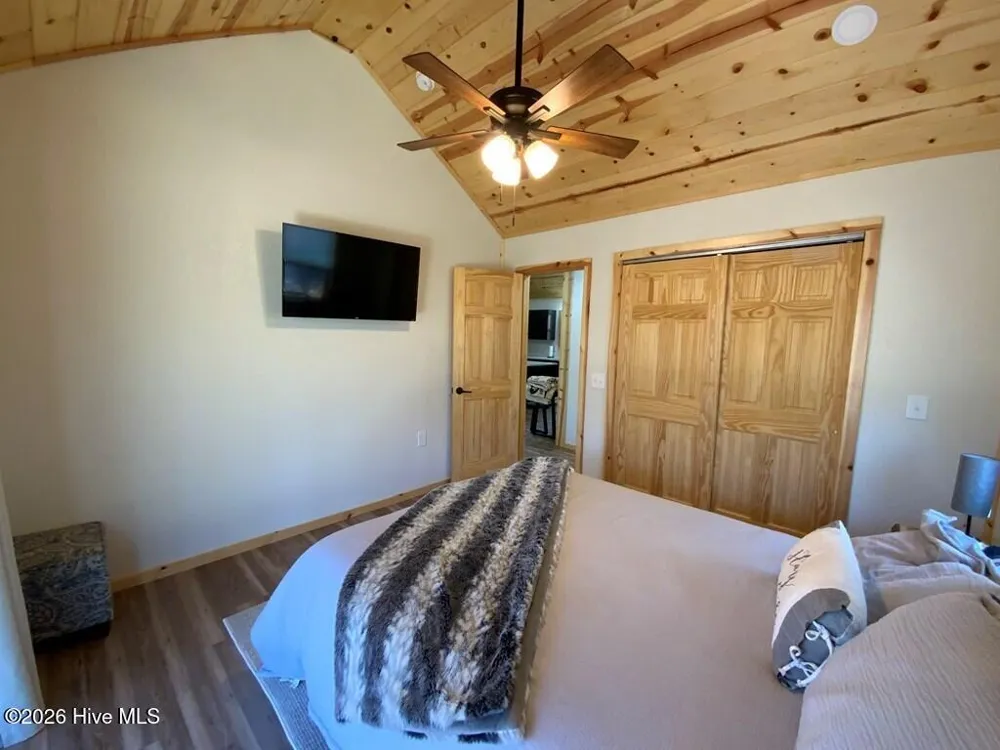 28 Copper Fox Corner Murphy, NC 28906