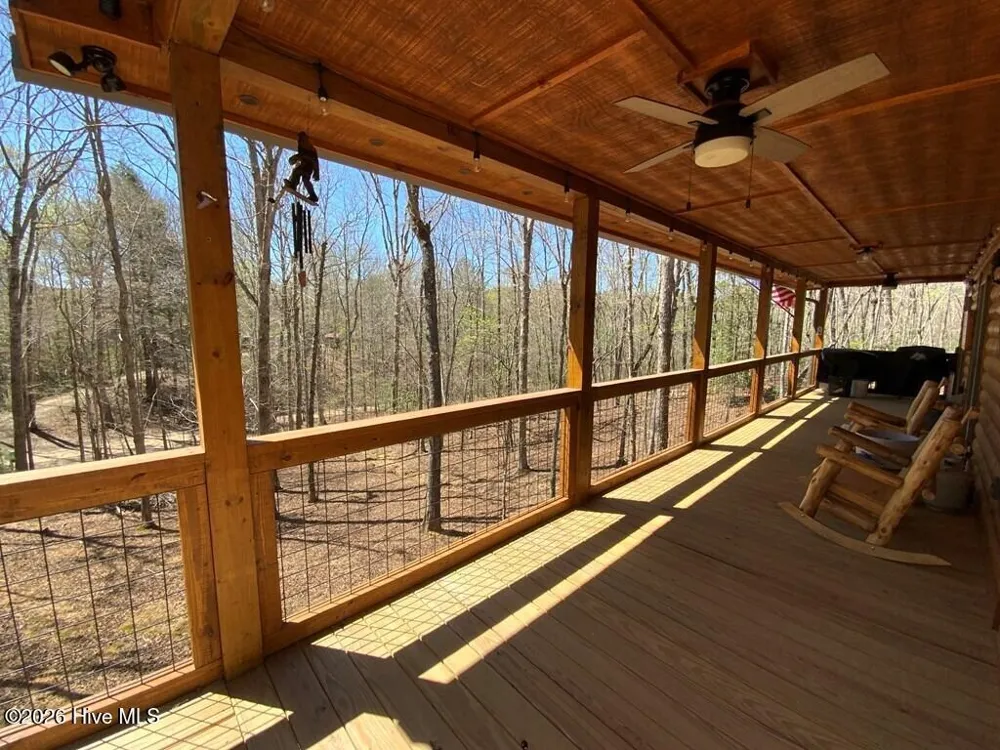 28 Copper Fox Corner Murphy, NC 28906
