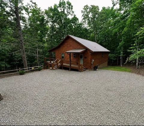 28 Copper Fox Corner