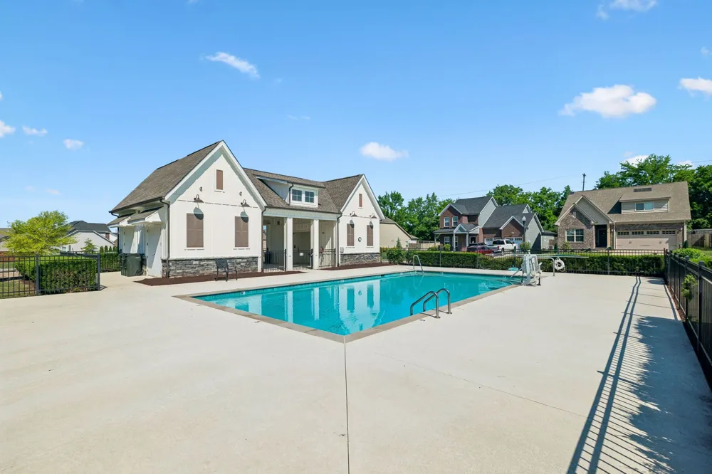 1648 Foston Ln Gallatin, TN 37066