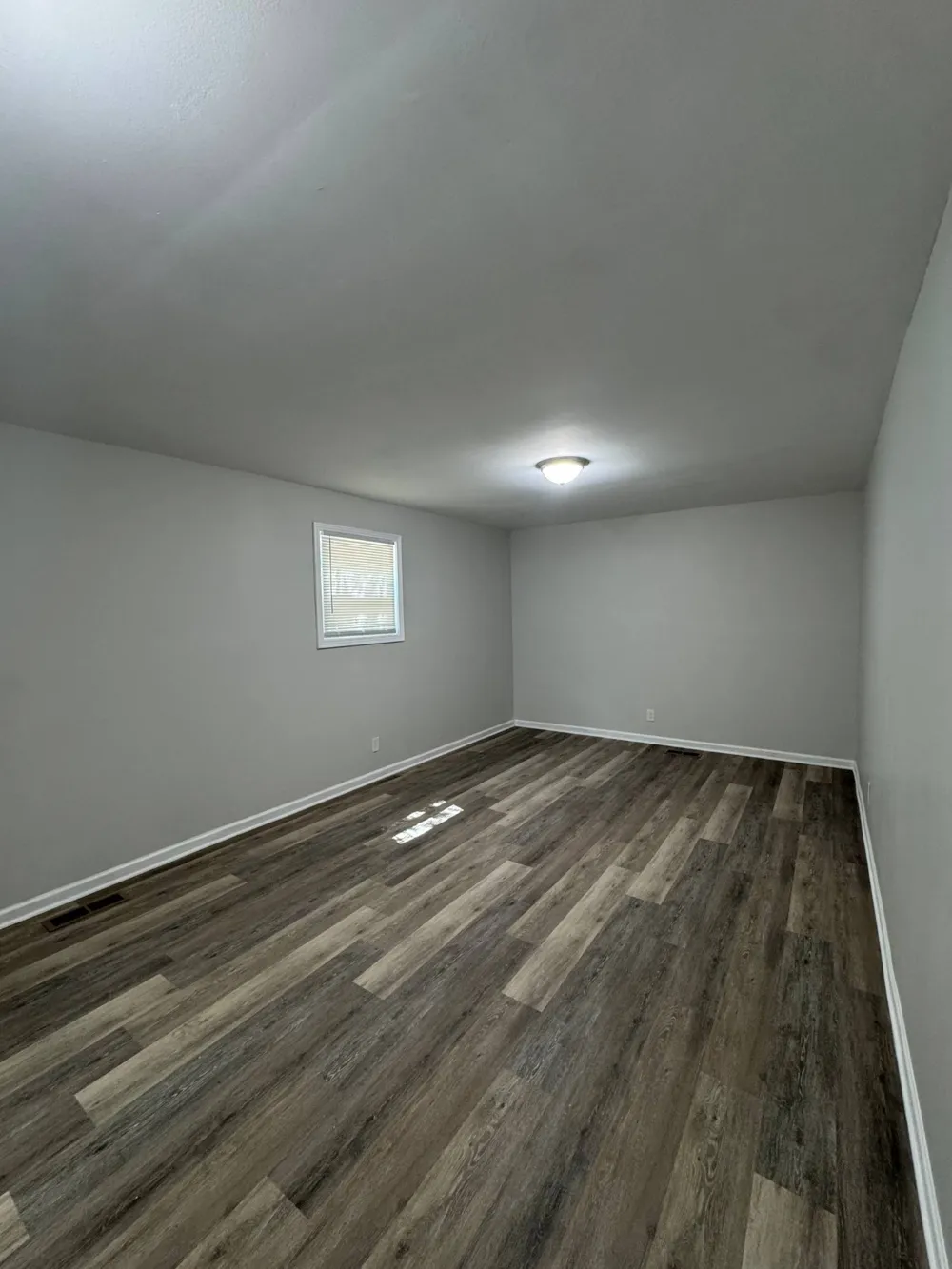 420 Bell Ave Dyersburg, TN 38024