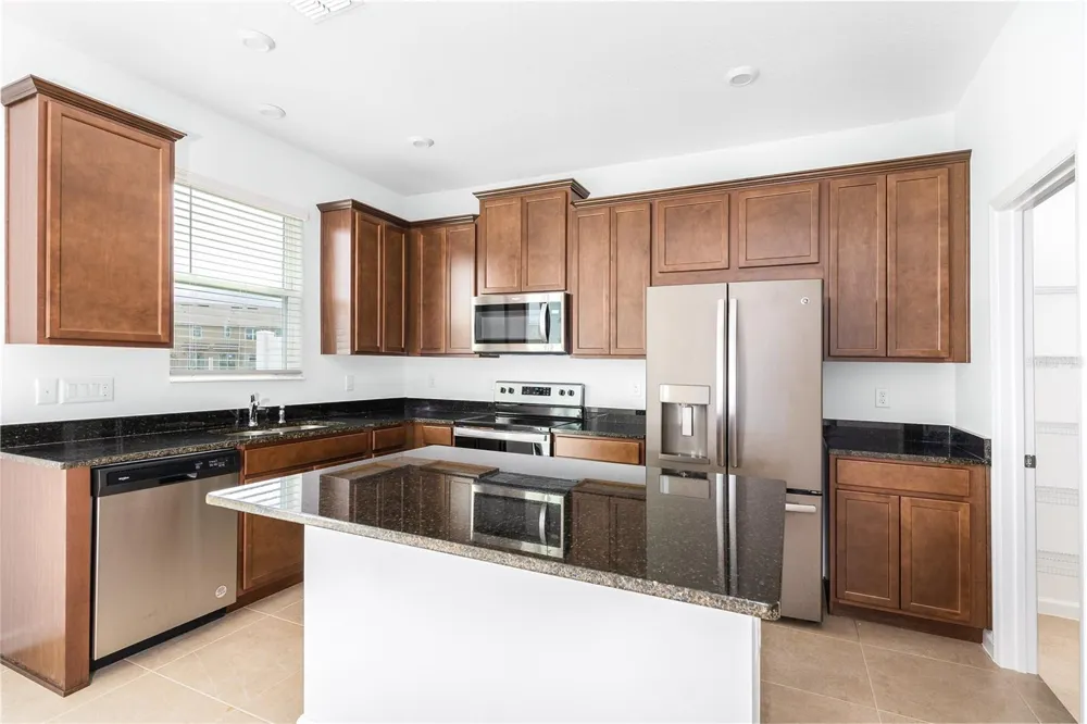 987 SPRING PALMS LOOP Orlando, FL 32828