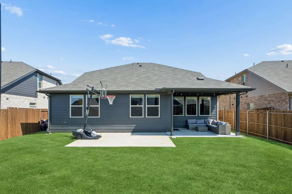 4046 Georges Bend Crandall, TX 75114