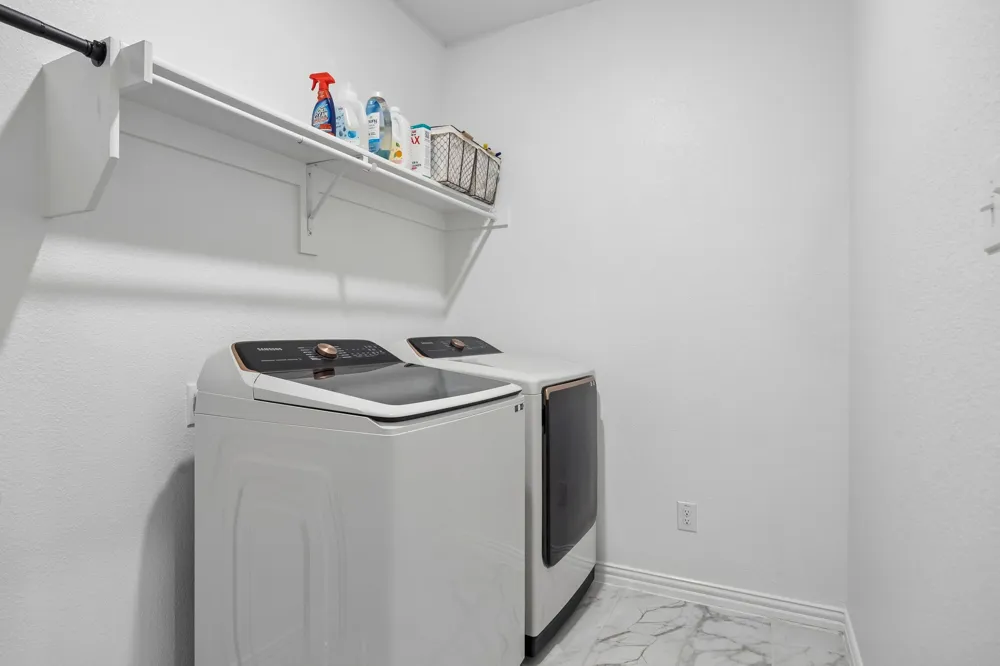 4046 Georges Bend Crandall, TX 75114