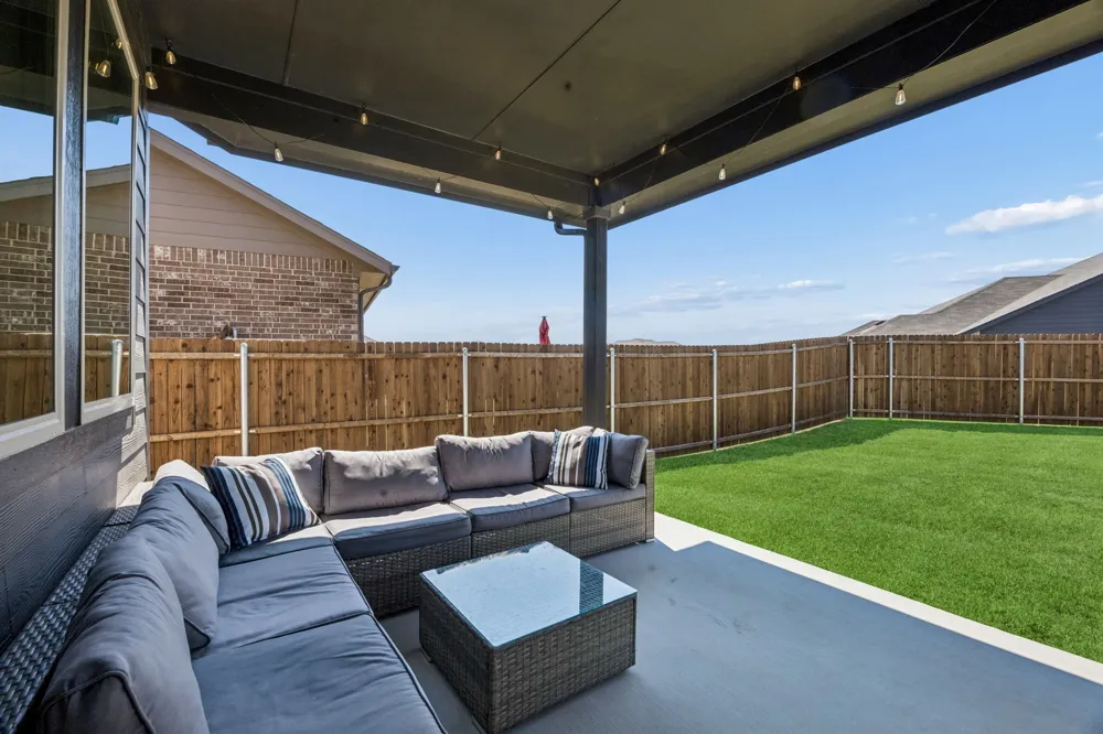 4046 Georges Bend Crandall, TX 75114
