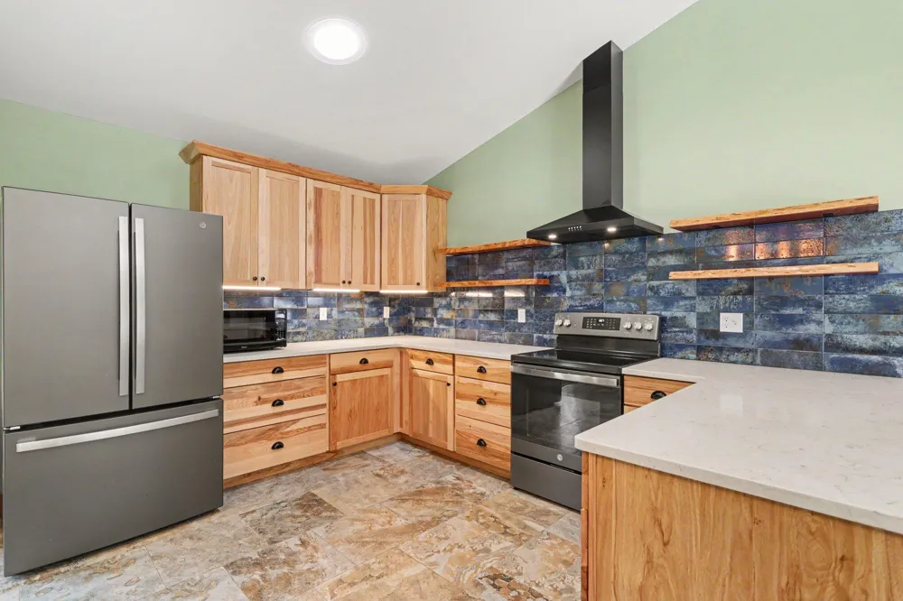 10064 Love Road Bellevue, MI 49021