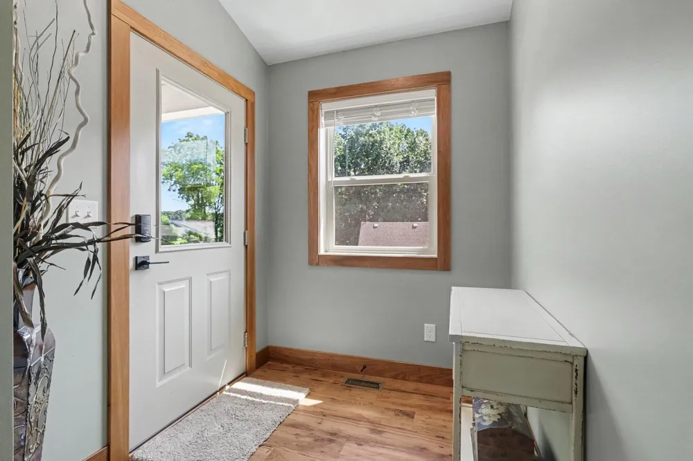10064 Love Road Bellevue, MI 49021