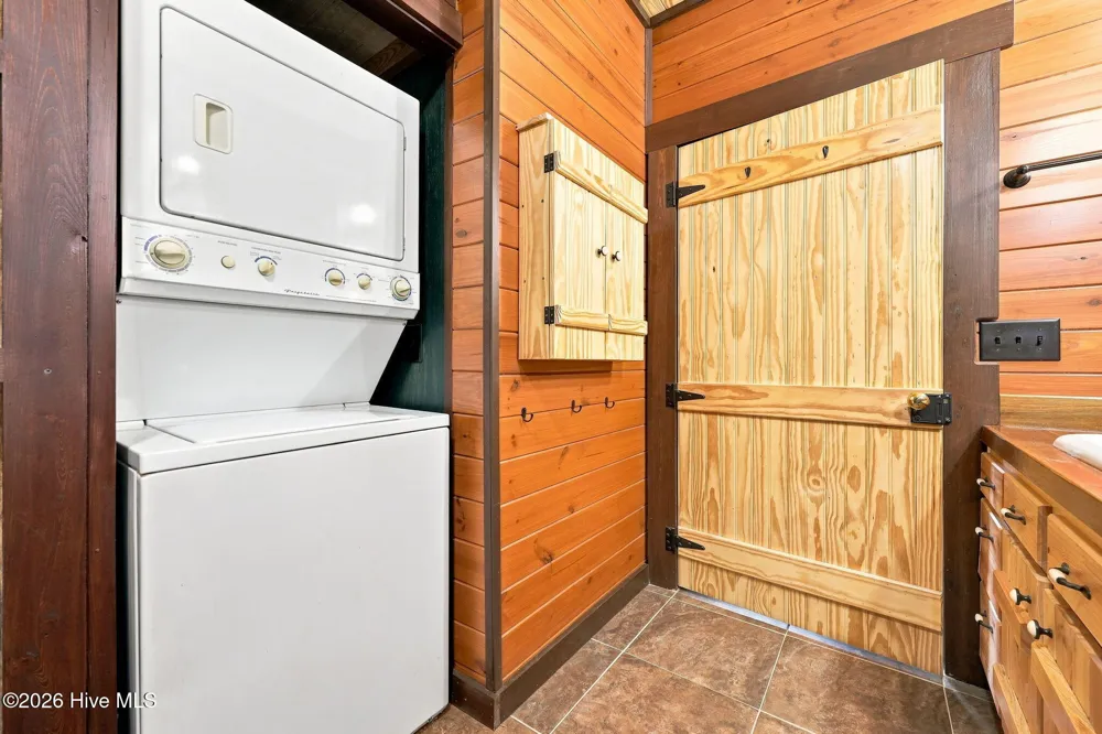 5103 Hillmon Grove Road Cameron, NC 28326