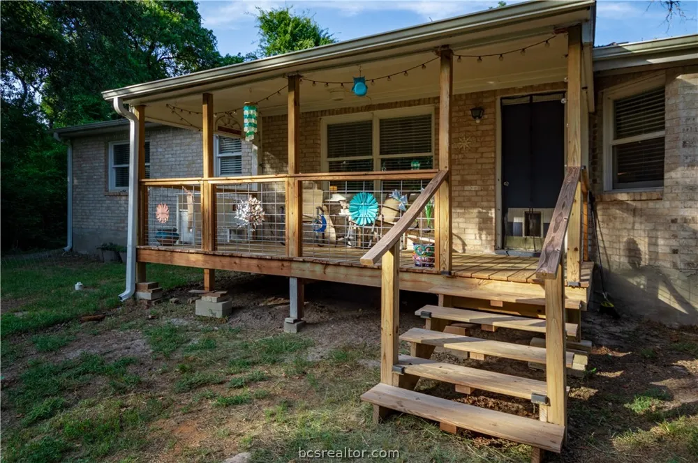 9 Valley View Hilltop Lakes, TX 77871