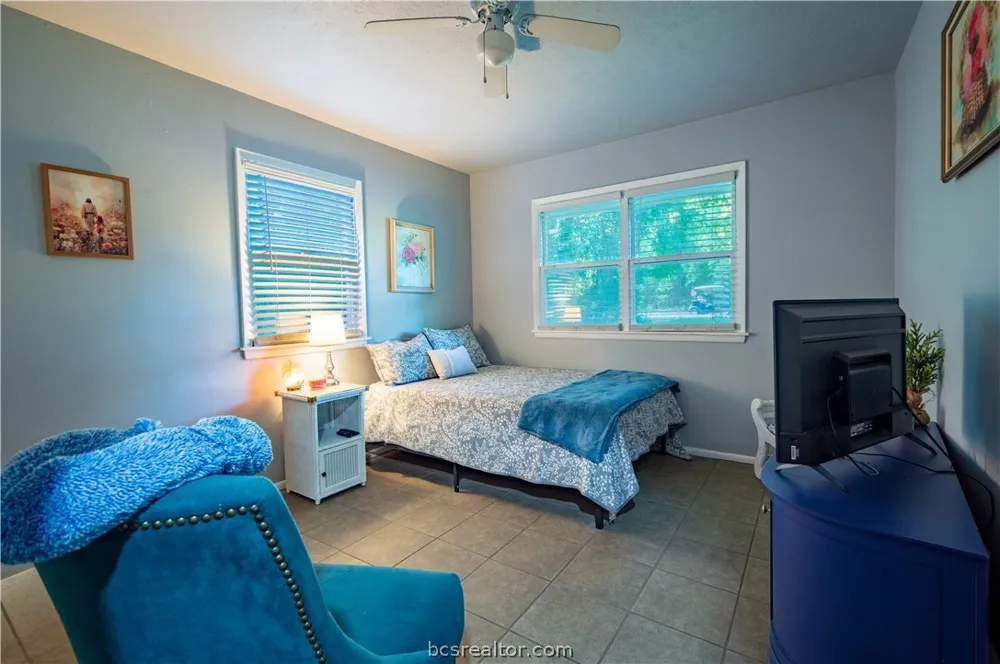 9 Valley View Hilltop Lakes, TX 77871