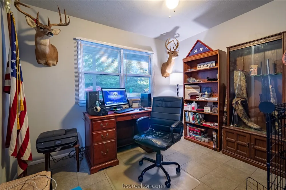 9 Valley View Hilltop Lakes, TX 77871