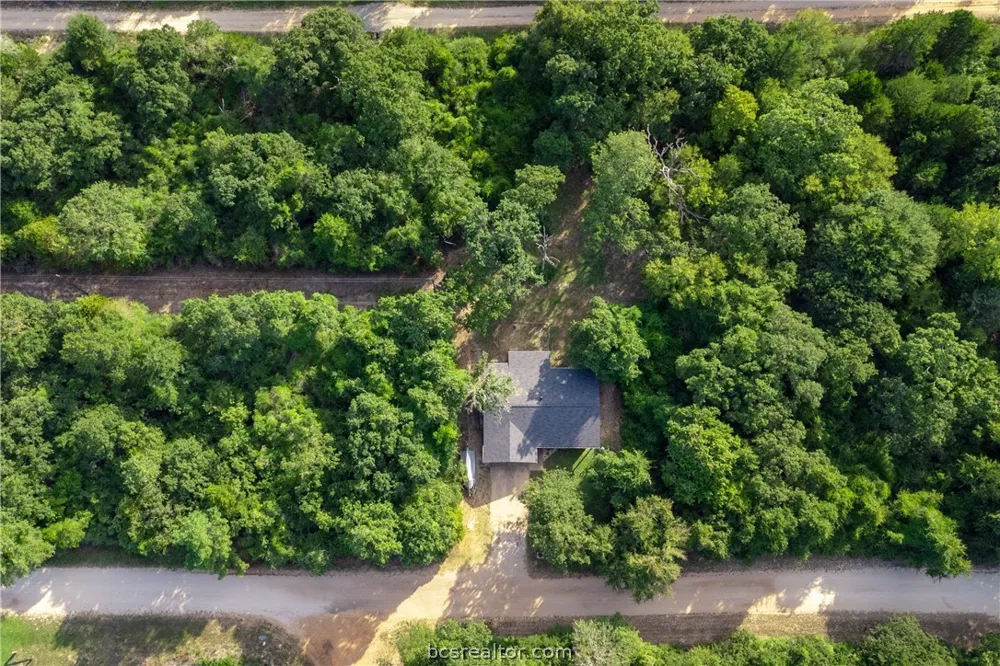 9 Valley View Hilltop Lakes, TX 77871