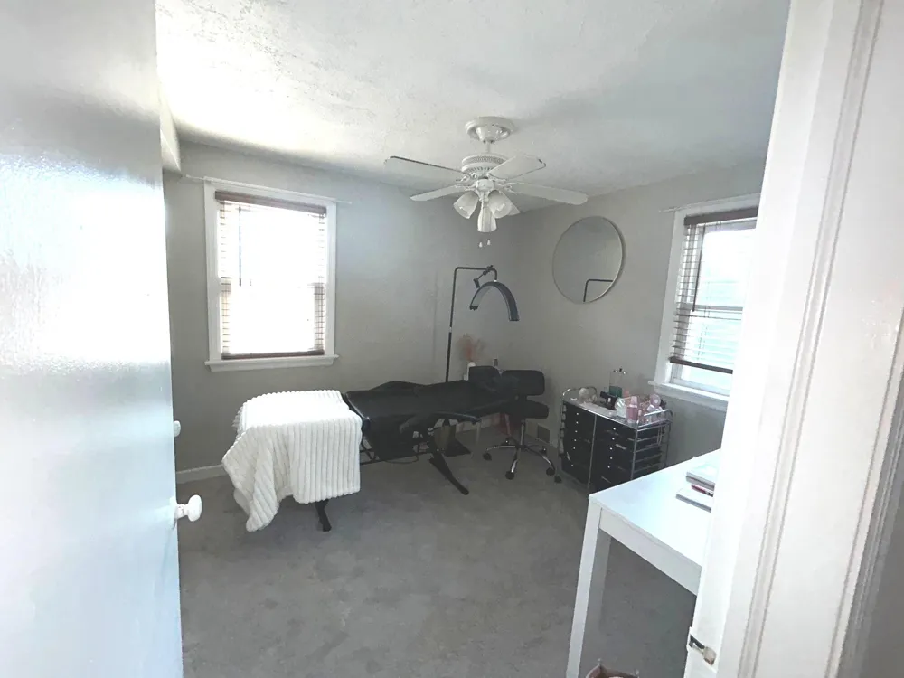 244 Broadmoor Avenue Munster, IN 46321
