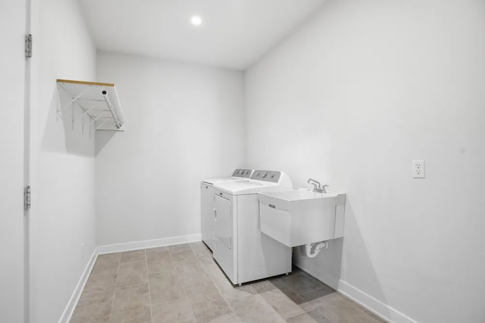 257 Nomo Place Crown Point, IN 46307