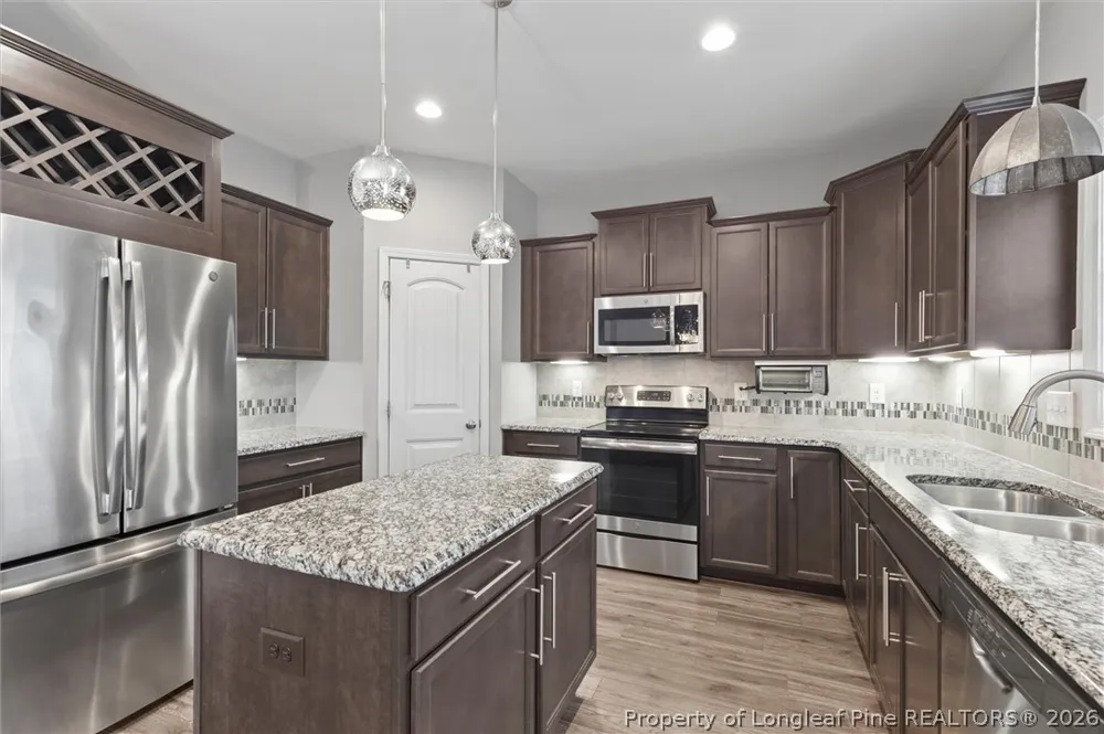 1908 Sweetfern Place Aberdeen, NC 28315
