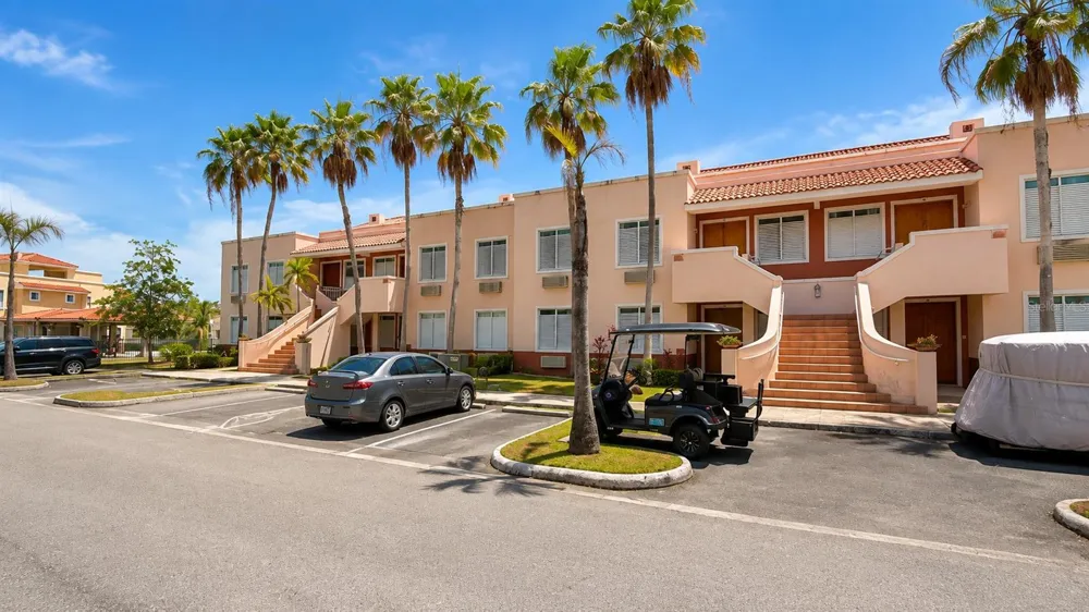 A-46 PALMAS DR #1 Humacao, PR 00791