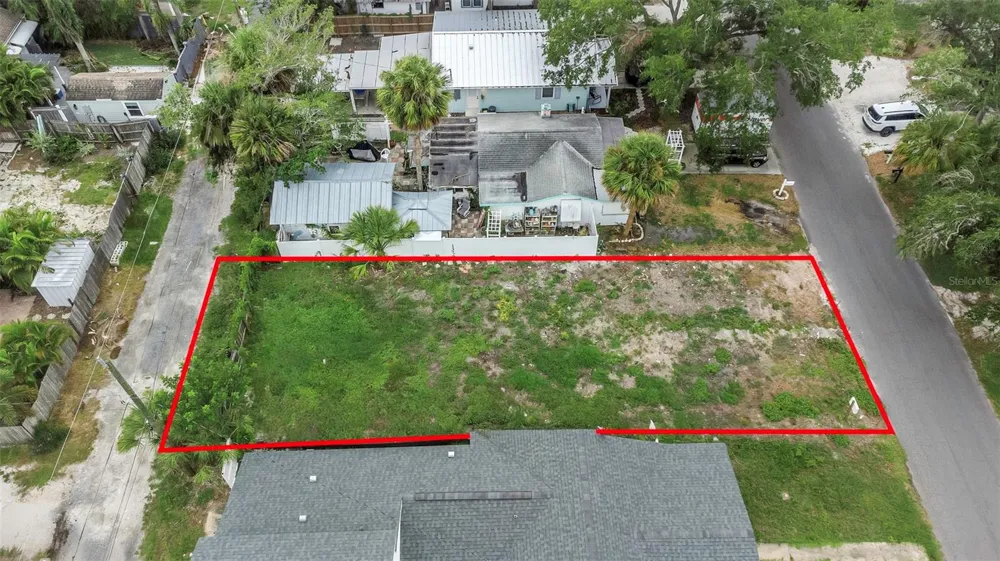 3020 CLINTON STREET S Gulfport, FL 33707
