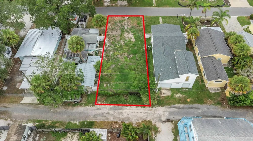 3020 CLINTON STREET S Gulfport, FL 33707