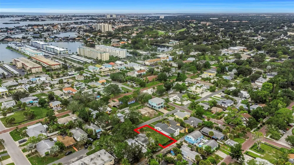 3020 CLINTON STREET S Gulfport, FL 33707