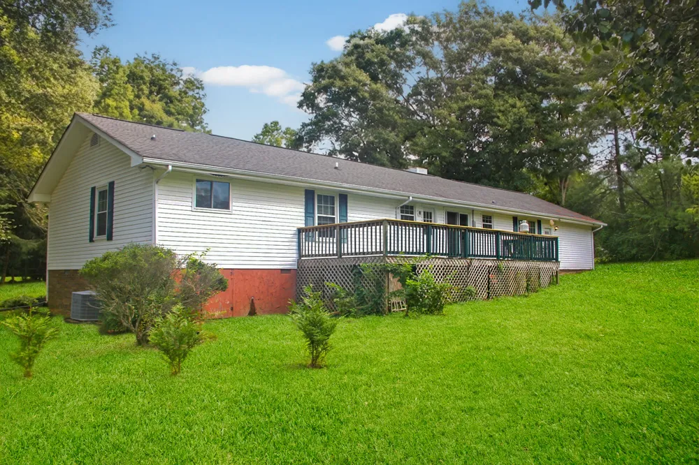 595 Avondale Drive Rocky Face, GA 30740
