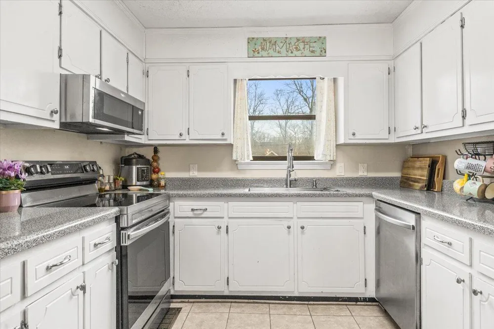 1804 Honeysuckle Trail Fort Oglethorpe, GA 30742