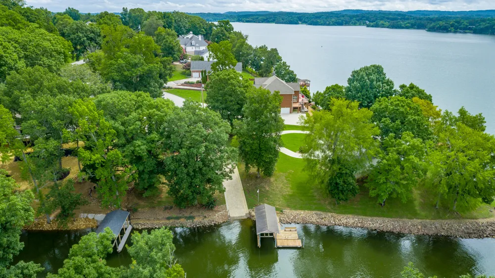 12003 Oak Cove Lane Soddy Daisy, TN 37379