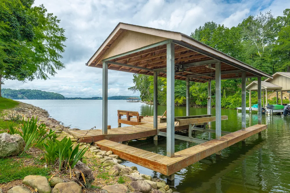 12003 Oak Cove Lane Soddy Daisy, TN 37379