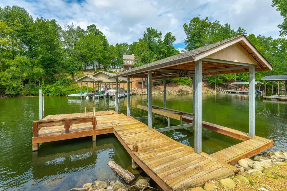 12003 Oak Cove Lane Soddy Daisy, TN 37379