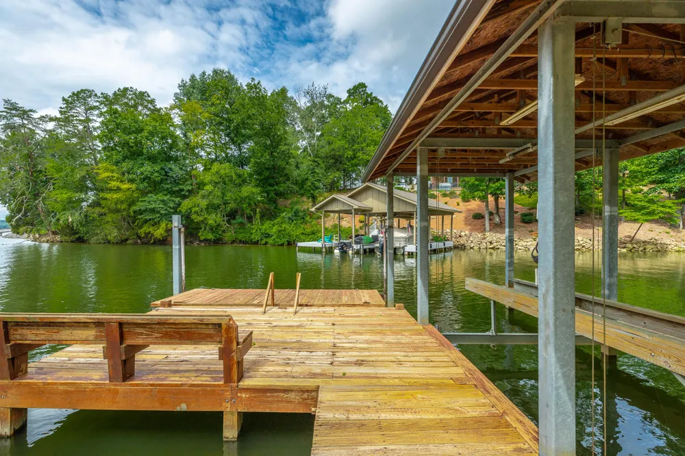 12003 Oak Cove Lane Soddy Daisy, TN 37379