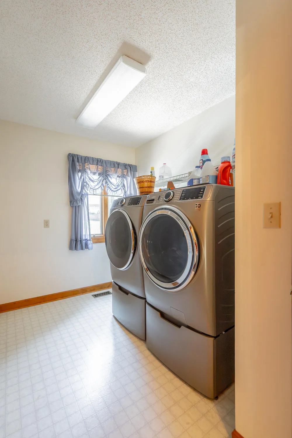 12003 Oak Cove Lane Soddy Daisy, TN 37379