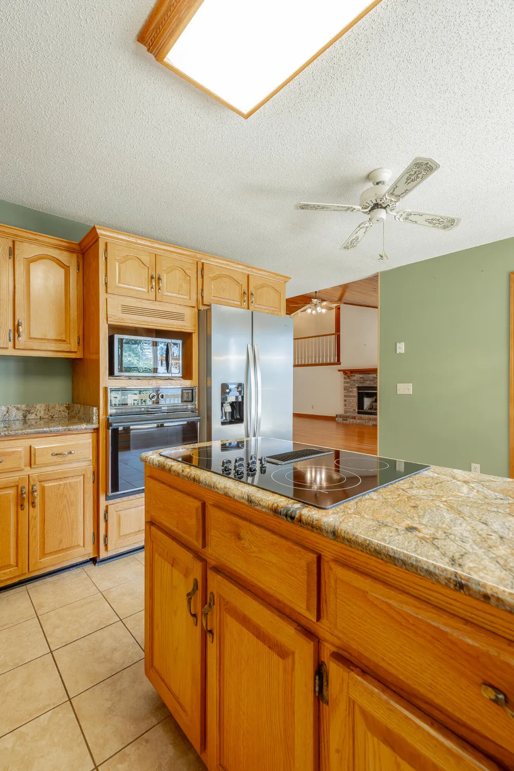 12003 Oak Cove Lane Soddy Daisy, TN 37379