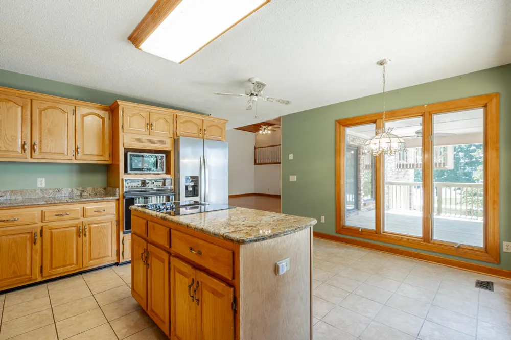 12003 Oak Cove Lane Soddy Daisy, TN 37379